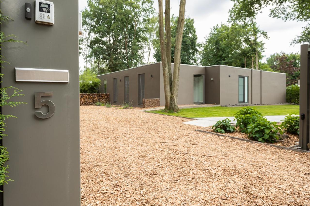 Bed&Breakfast Nummer5 Heusden-Zolder Exterior foto